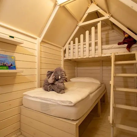 Szálloda Albergo Losone 4*