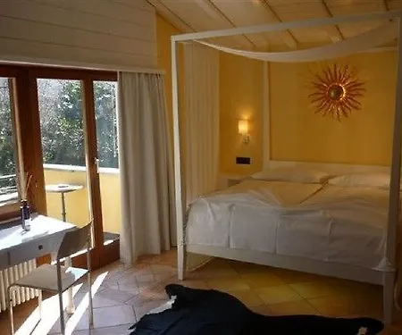 Szálloda Albergo Losone 4*