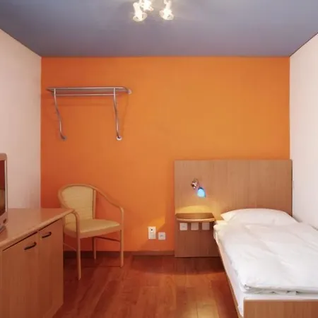 Albergo Losone Szálloda 4*