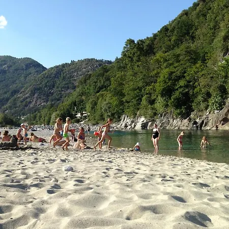 Hotell Albergo Losone 4*