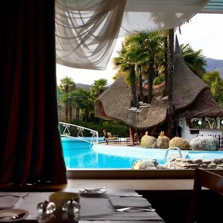 Szálloda Albergo Losone 4*